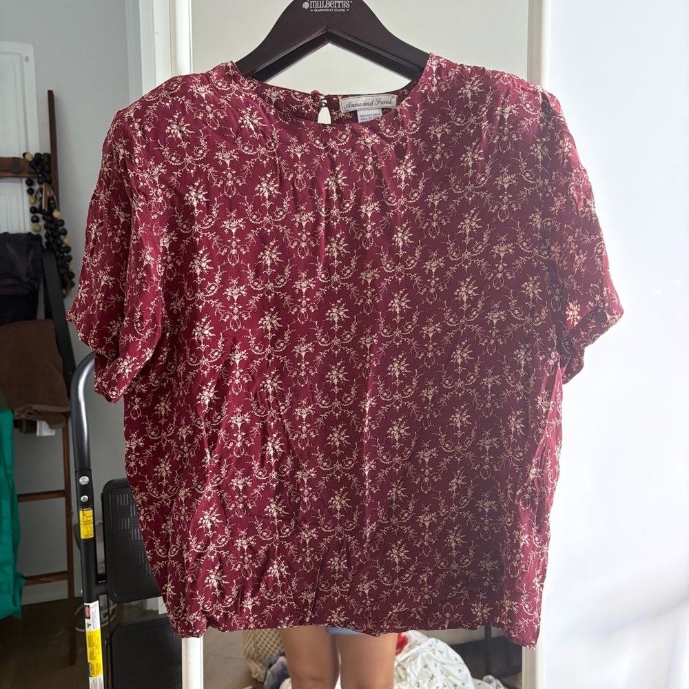 Anna And Frank Burgundy Floral Blouse